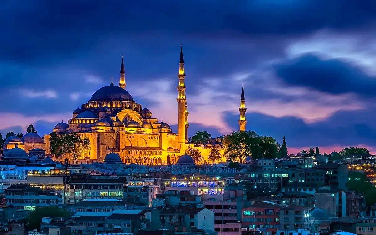 تور استانبول/توراستانبول/کارگزارمستقیم توراستانبول|تور و چارتر|شیراز, ریشمک|دیوار
