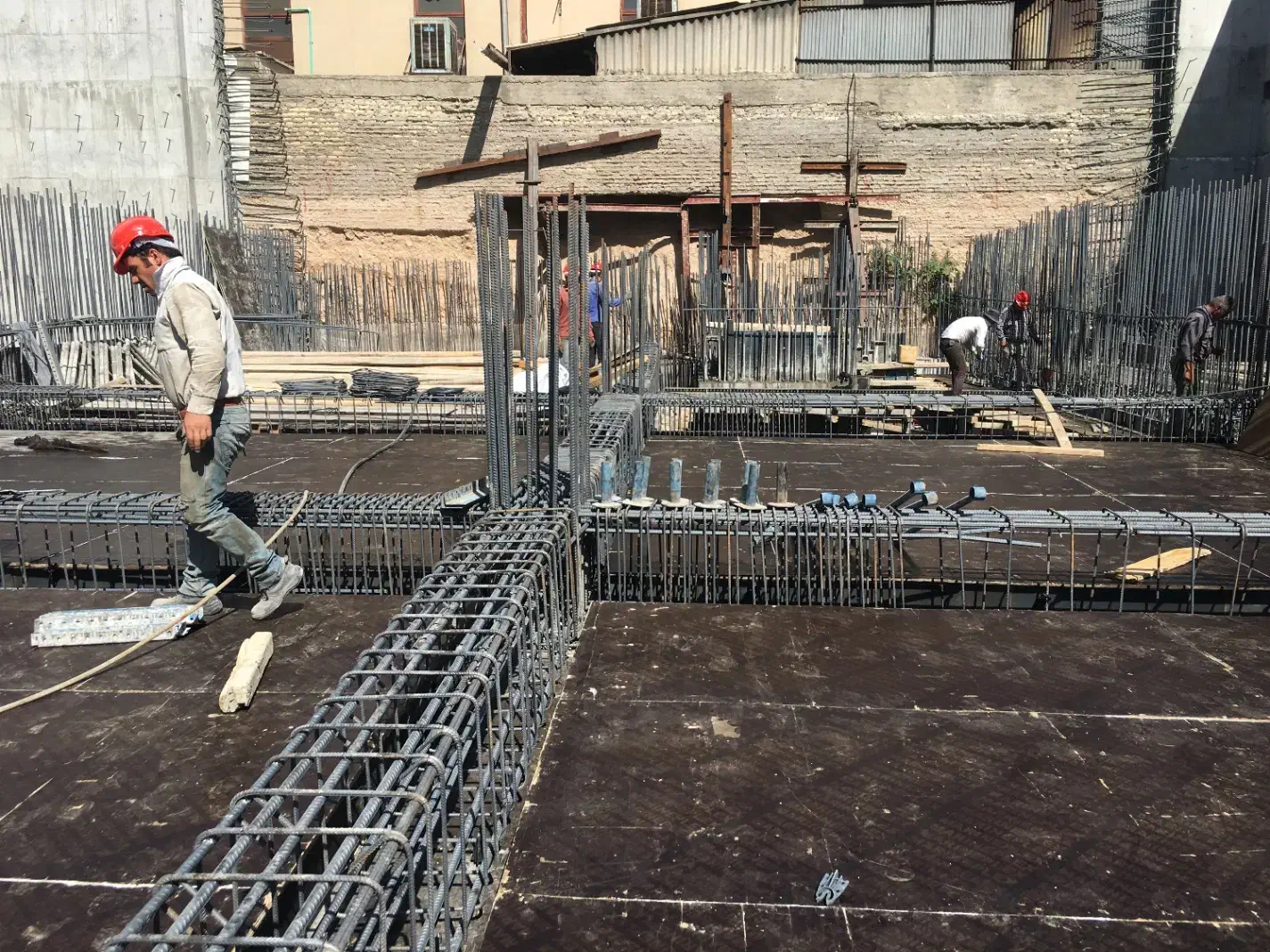 آرماتوربند|استخدام معماری، عمران و ساختمانی|تهران, تهرانپارس جنوبی|دیوار