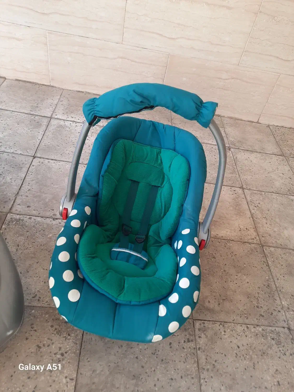 کریر در حدنونو|کالسکه و لوازم جانبی|قیامدشت - خاورشهر, |دیوار