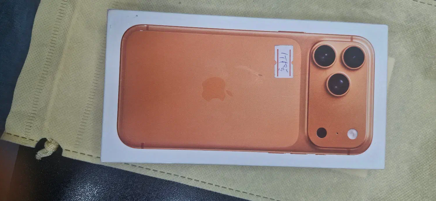 آیفون ۱۷ پرومکس آکبند، ۱ ترابایت رنگ سال نارنجی|موبایل|بندر ماهشهر, |دیوار