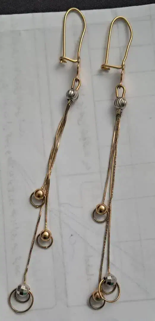 یک جفت گوشواره طلای|جواهرات|شیراز, نشاط|دیوار