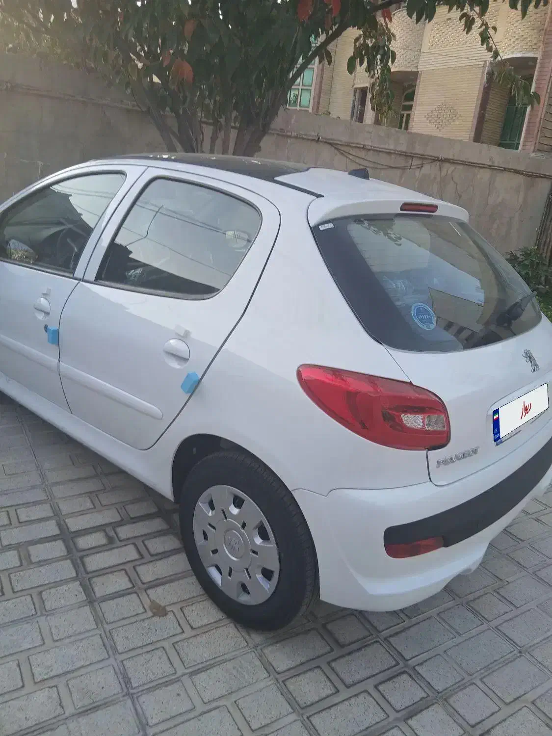 فروش خودروی ۲۰۷ پانورما سقف شیشه‌ای ای دنده ای|خودرو سواری و وانت|یاسوج, |دیوار