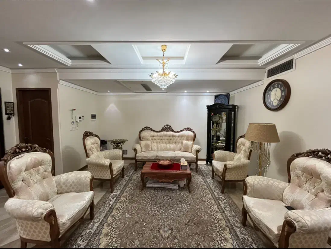 مبل کلاسیک|مبلمان خانگی و میز عسلی|تهران, اختیاریه|دیوار