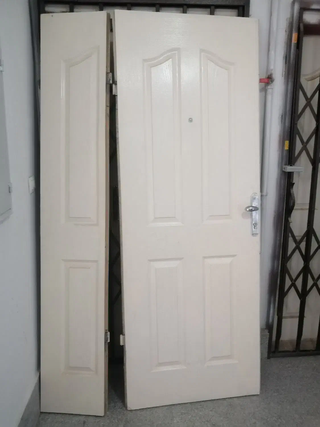 درب منزل|مصالح و تجهیزات ساختمان|گلبهار, شهر جدید گلبهار|دیوار