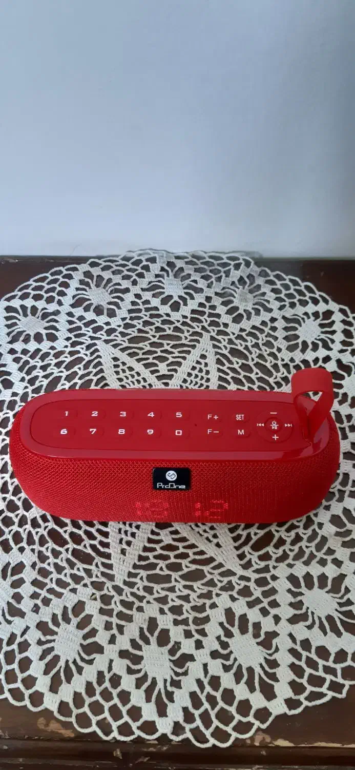 اسپیکر بلوتوثی همراه با کارتن آکبند.نو و سالم.شیک|پخش‌کننده همراه|مشهد, فرهنگ|دیوار