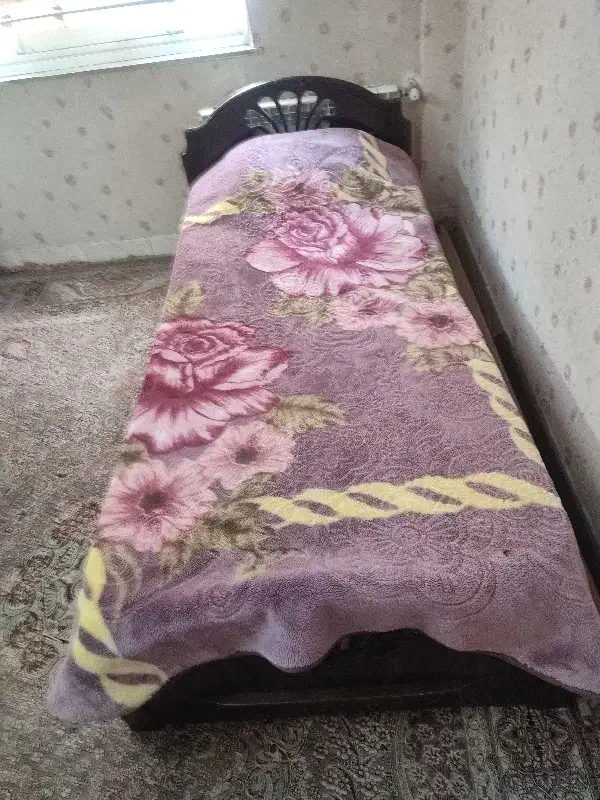 تخت خواب تک نفره با تشک|تخت و سرویس خواب|ری, حمزه‌آباد|دیوار