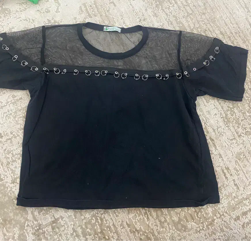 تیشرت|لباس|بومهن, |دیوار