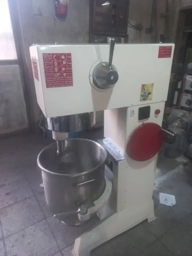 میکسر قنادی 50لیتر|فروشگاه و مغازه|اصفهان, رهنان|دیوار