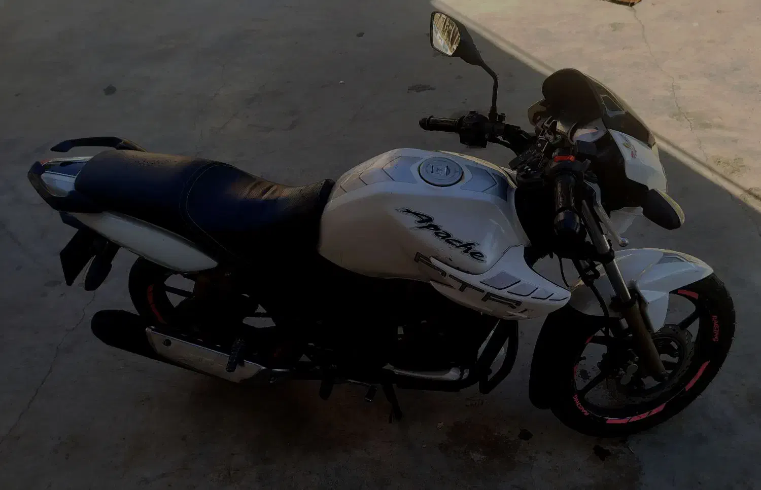 آپاچی صدو هشتاد|موتورسیکلت|تهران, شمشیری|دیوار