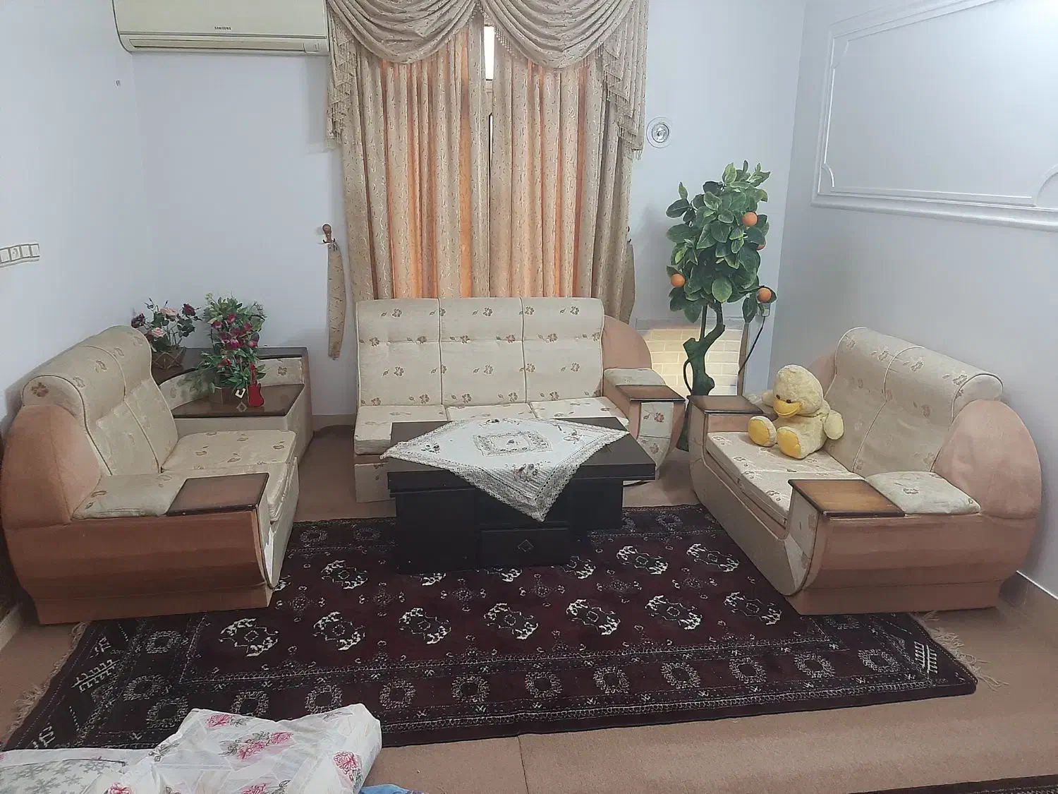 مبل راحتی ۷نفره و دو نفره|مبلمان خانگی و میز عسلی|بندر ترکمن, |دیوار