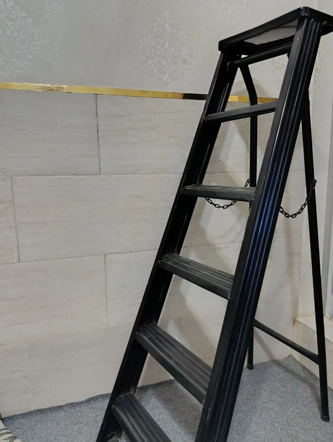 نردبان 6 پله|مصالح و تجهیزات ساختمان|شیراز, ده پیاله|دیوار