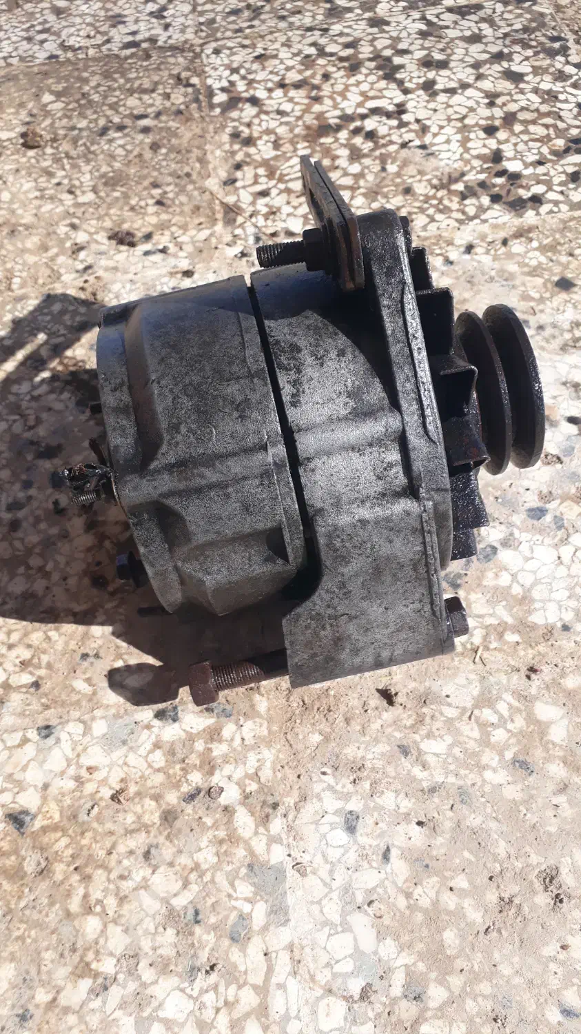 دینام ۲۴ولت ۲۸|ماشینآلات صنعتی|گنبد کاووس, |دیوار