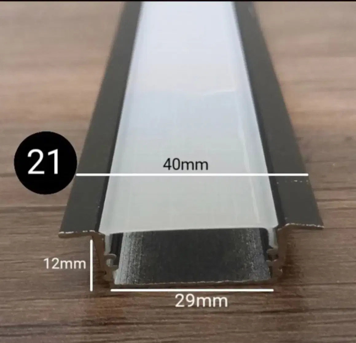 نورخطی‌‌لاینر کنافی روکار آویز|لوستر و چراغ آویز|کرج, گوهردشت|دیوار