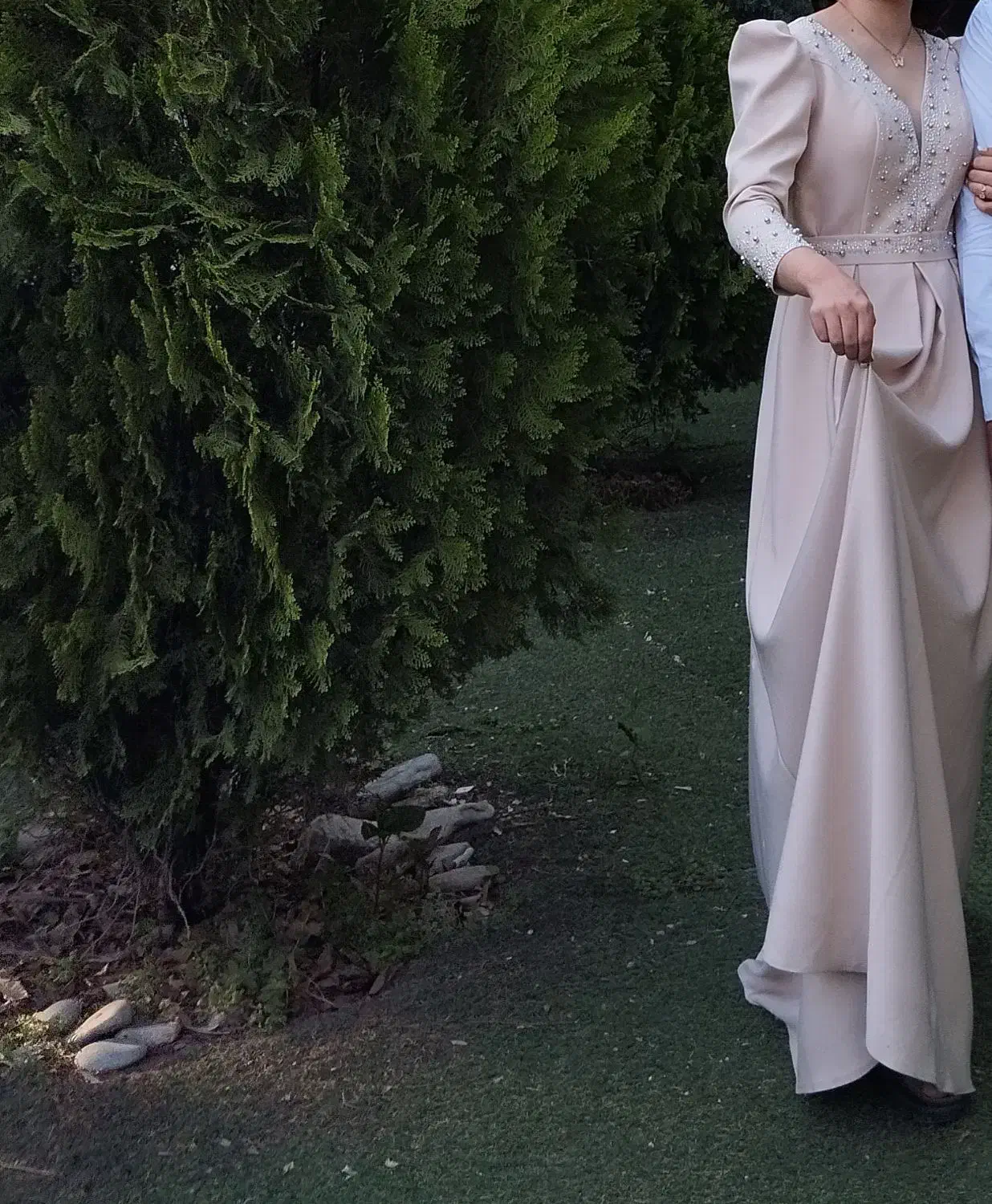 ۱ونیم در حد نو|لباس|چهارباغ, |دیوار