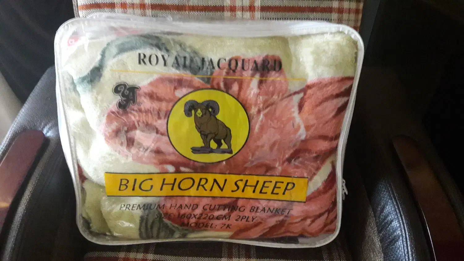 پتو|رختخواب، بالش، پتو|تبریز, |دیوار