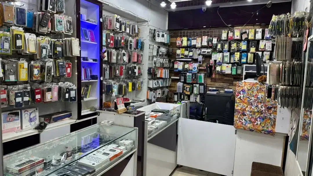 واگذاری فروشگاه موبایل|فروشگاه و مغازه|داراب, |دیوار