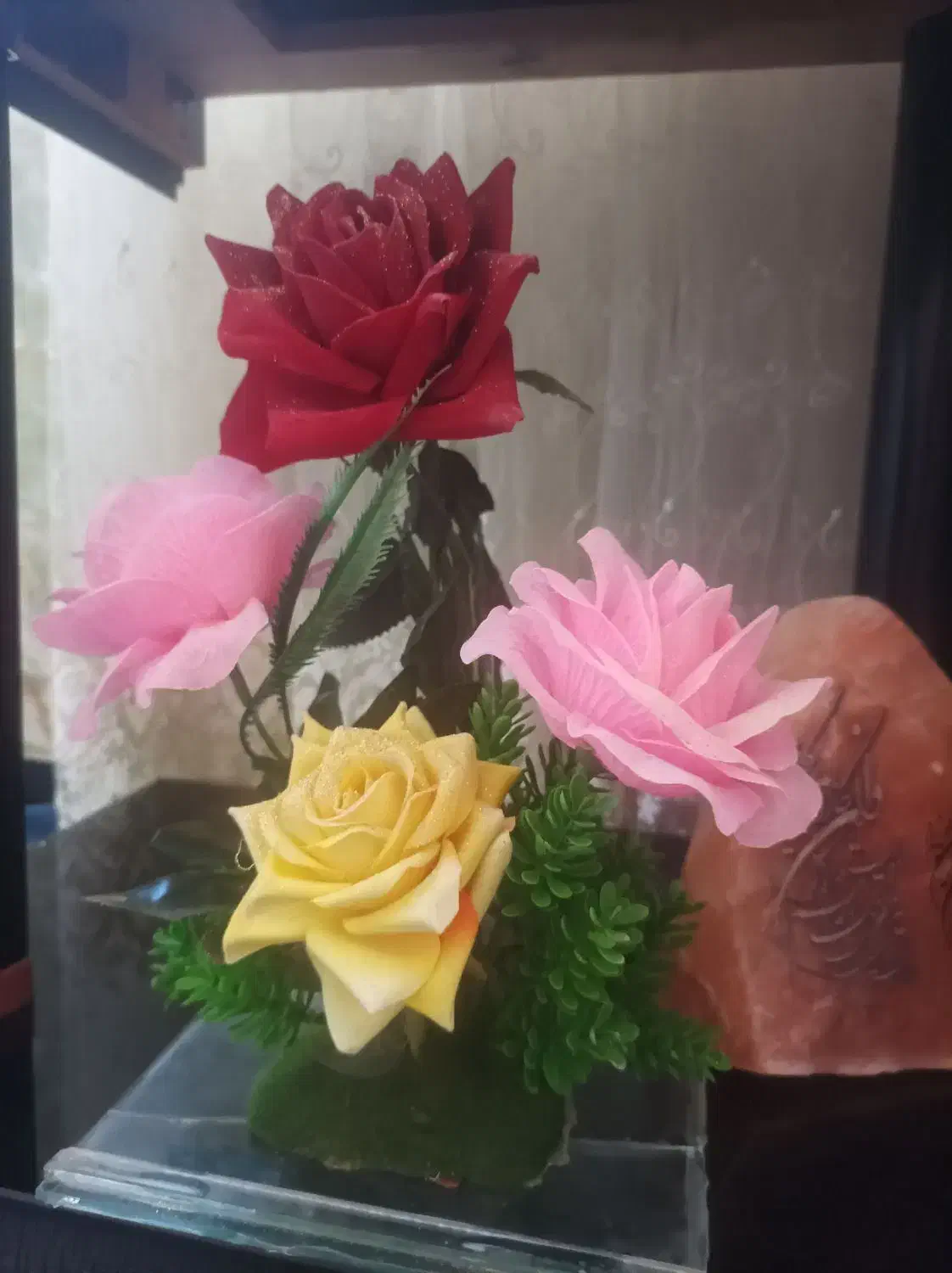 گل.|گل مصنوعی|نورآباد, |دیوار