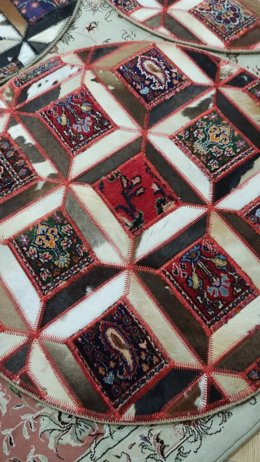 پوست و فرش دستباف قابی دایره قطر یک متر|فرش|مشهد, هنرستان|دیوار