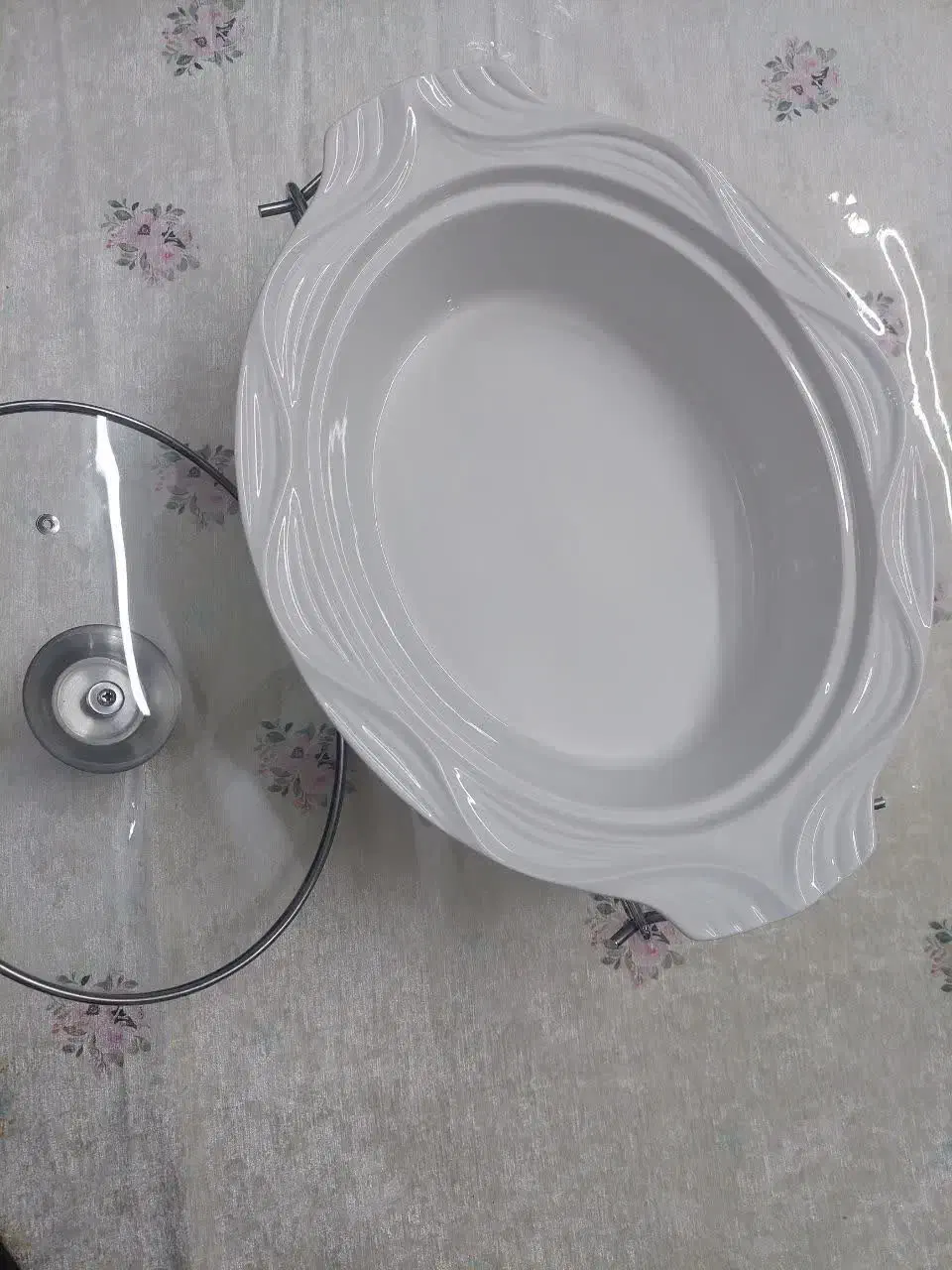 سوفله و میوه خوری و سس خوری و جاشمعی و بشقاب|ظروف سرو و پذیرایی|قم, زنبیل آباد|دیوار