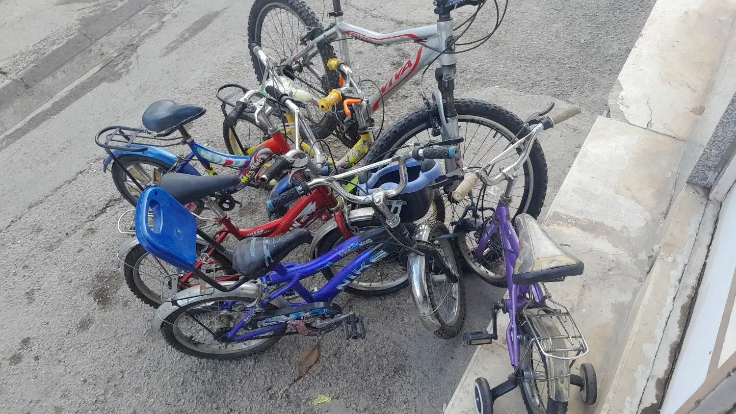 دوچرخه|دوچرخه، اسکیت، اسکوتر|لردگان, |دیوار