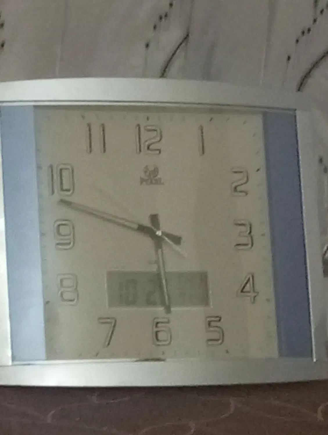 ساعت دیواری کارکرده درحدنو|ساعت دیواری و تزئینی|تاکستان, |دیوار