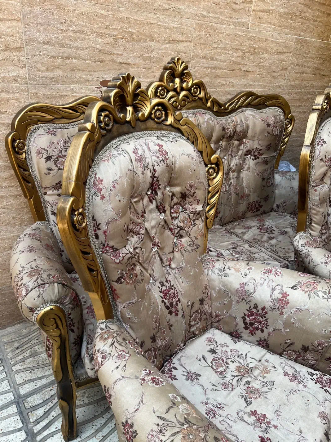 مبل ۹نفره|مبلمان خانگی و میز عسلی|رباط‌کریم, رباط‌کریم|دیوار