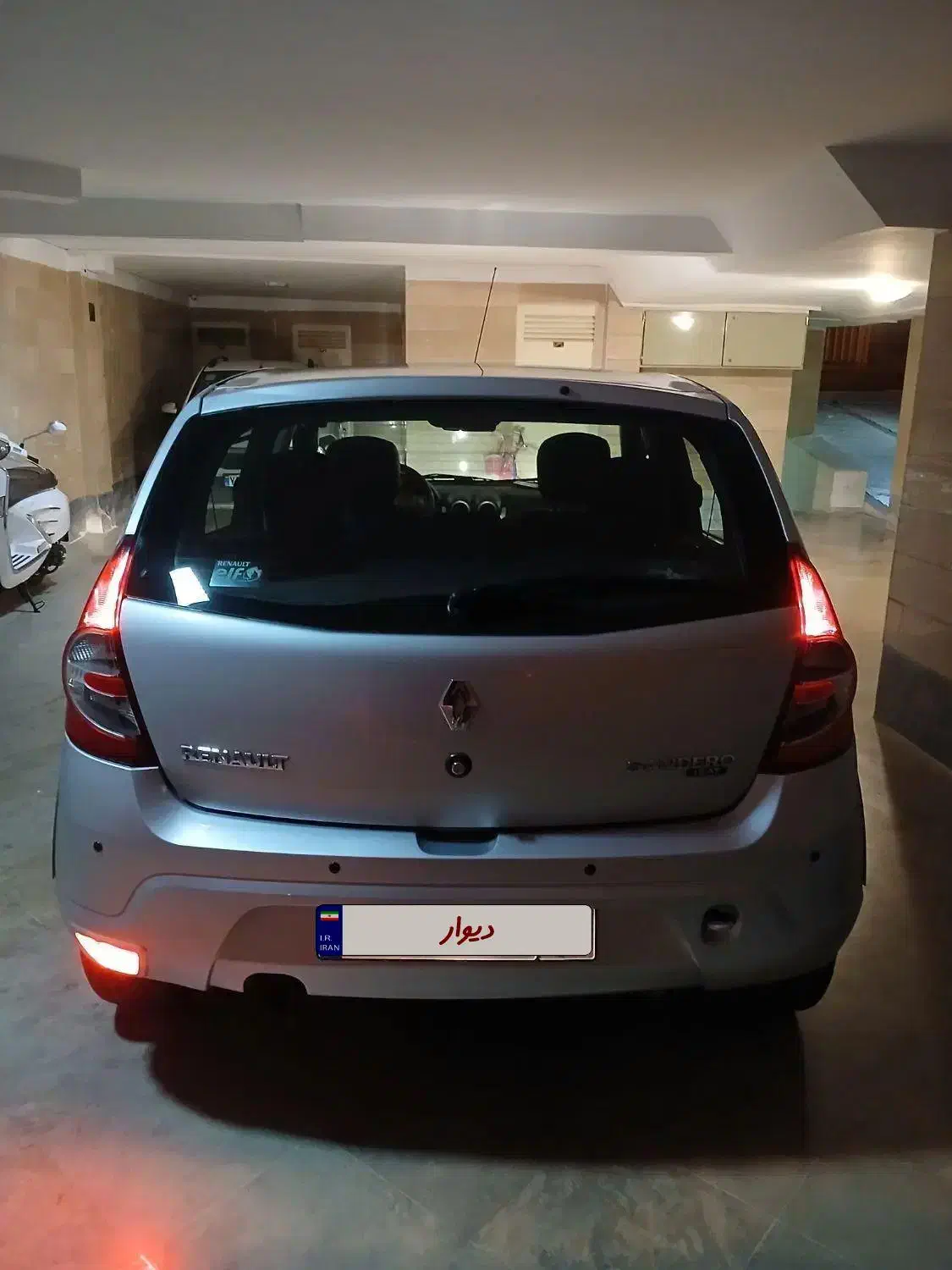 ساندرو ۱۳۹۵ اتوماتیک مشابه صفر|خودرو سواری و وانت|تهران, تهرانپارس غربی|دیوار