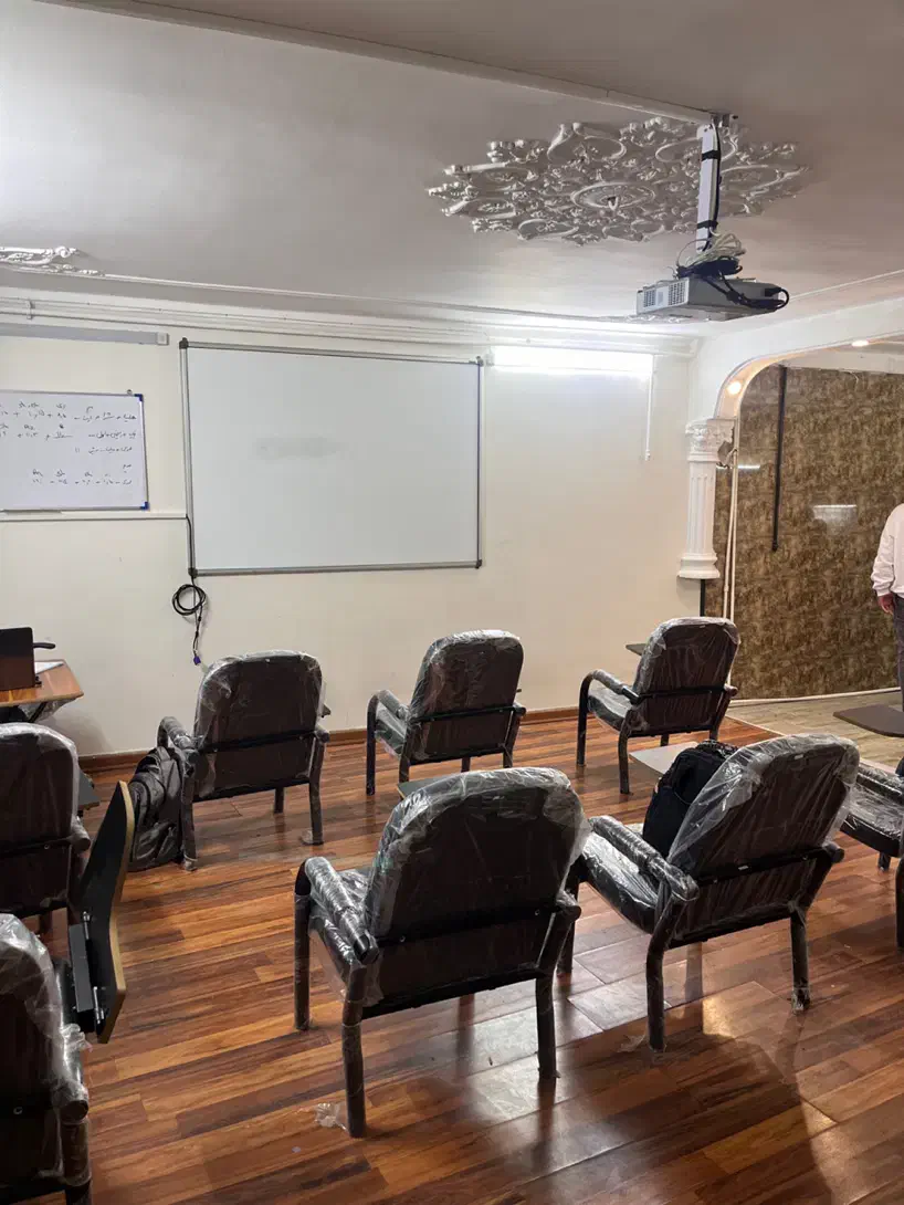 اجاره کلاس و محیط|اجارهٔ کوتاهمدت دفتر کار و فضای آموزشی|گرگان, |دیوار