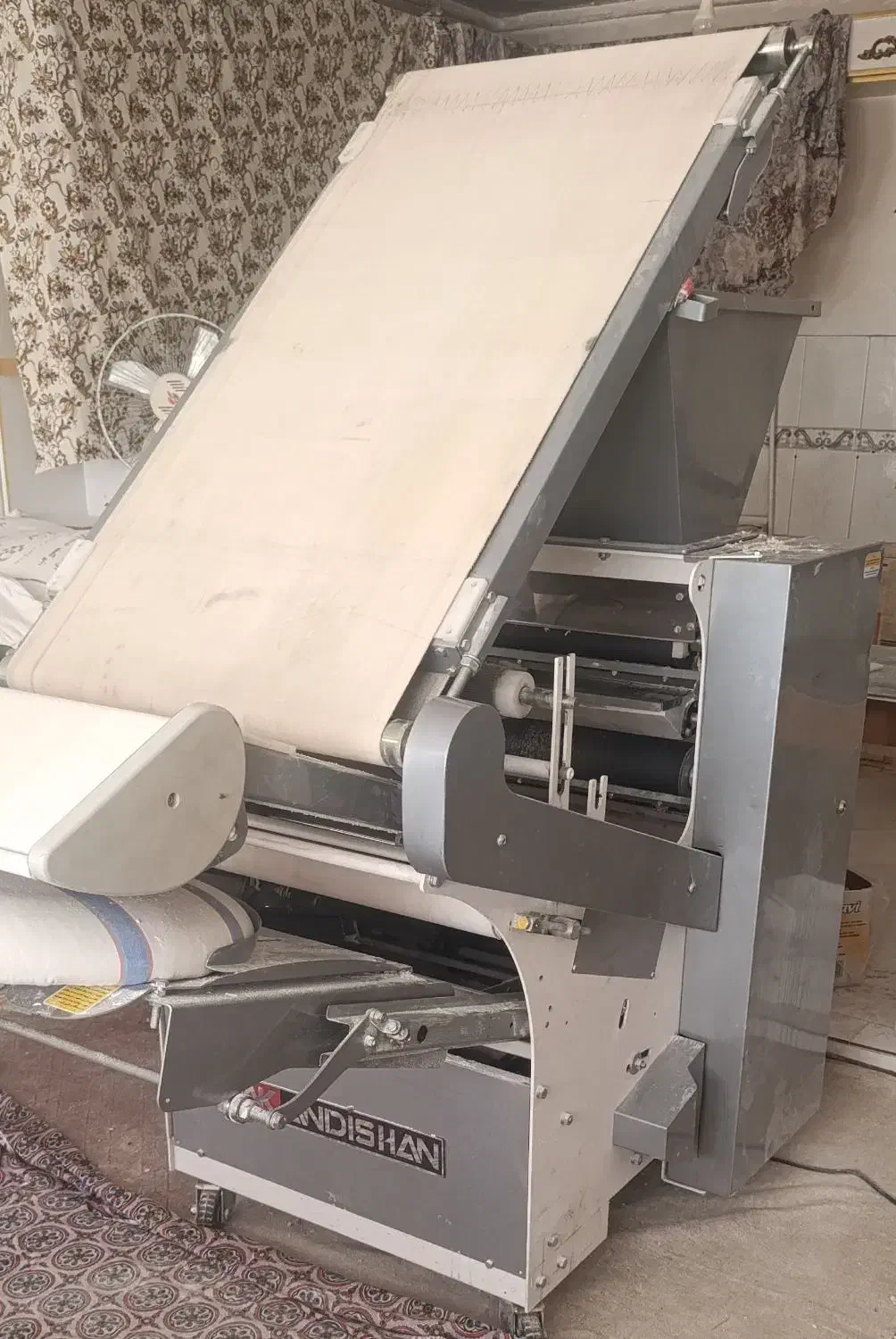 دستگاه سه کاره نان|ماشینآلات صنعتی|مشهد, اروند|دیوار