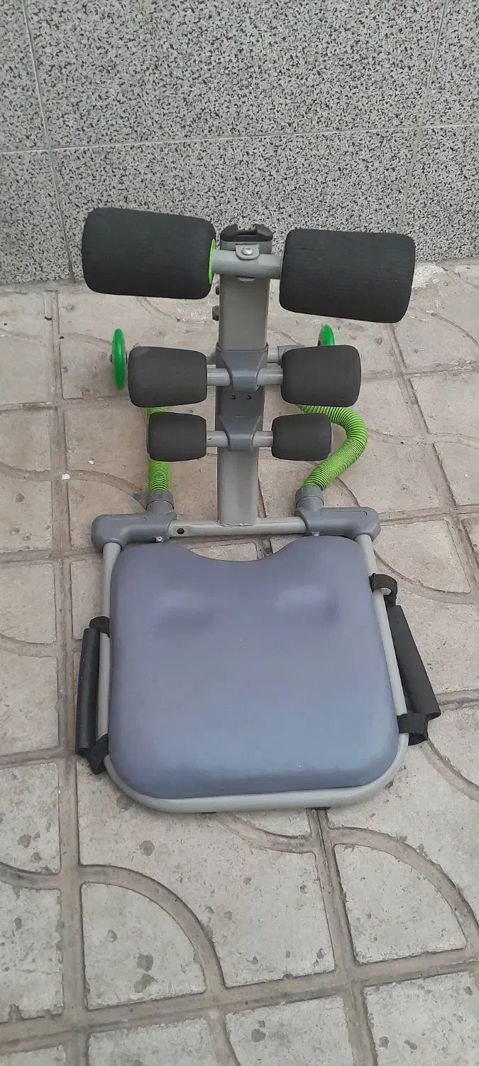 توتال کور ورزشی|تجهیزات ورزشی|شیراز, ده پیاله|دیوار