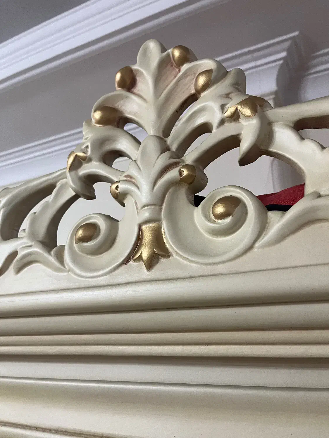 بوفه یا ویترین کاملا سالم|بوفه، ویترین، کنسول|تهران, مشیریه|دیوار