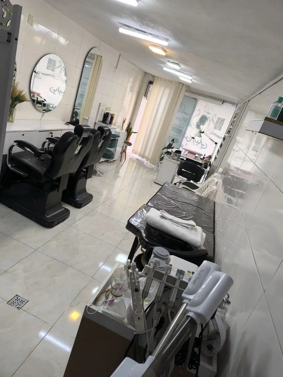 اجاره مغازه27متری در فرجام  به همراه سرویس بهداشتی|اجارهٔ مغازه و غرفه|رشت, کوی فرهنگیان|دیوار