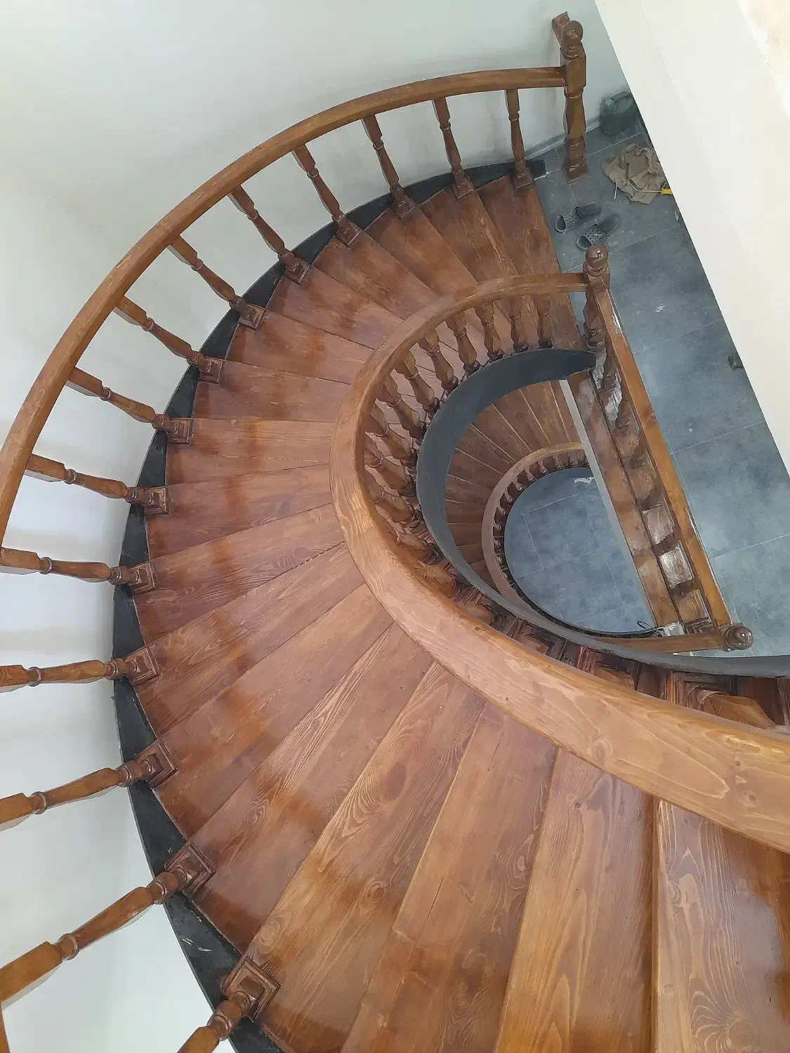 رنگ آمیزی(نقاشی) ساختمان|خدمات پیشه و مهارت|شهرکرد, |دیوار