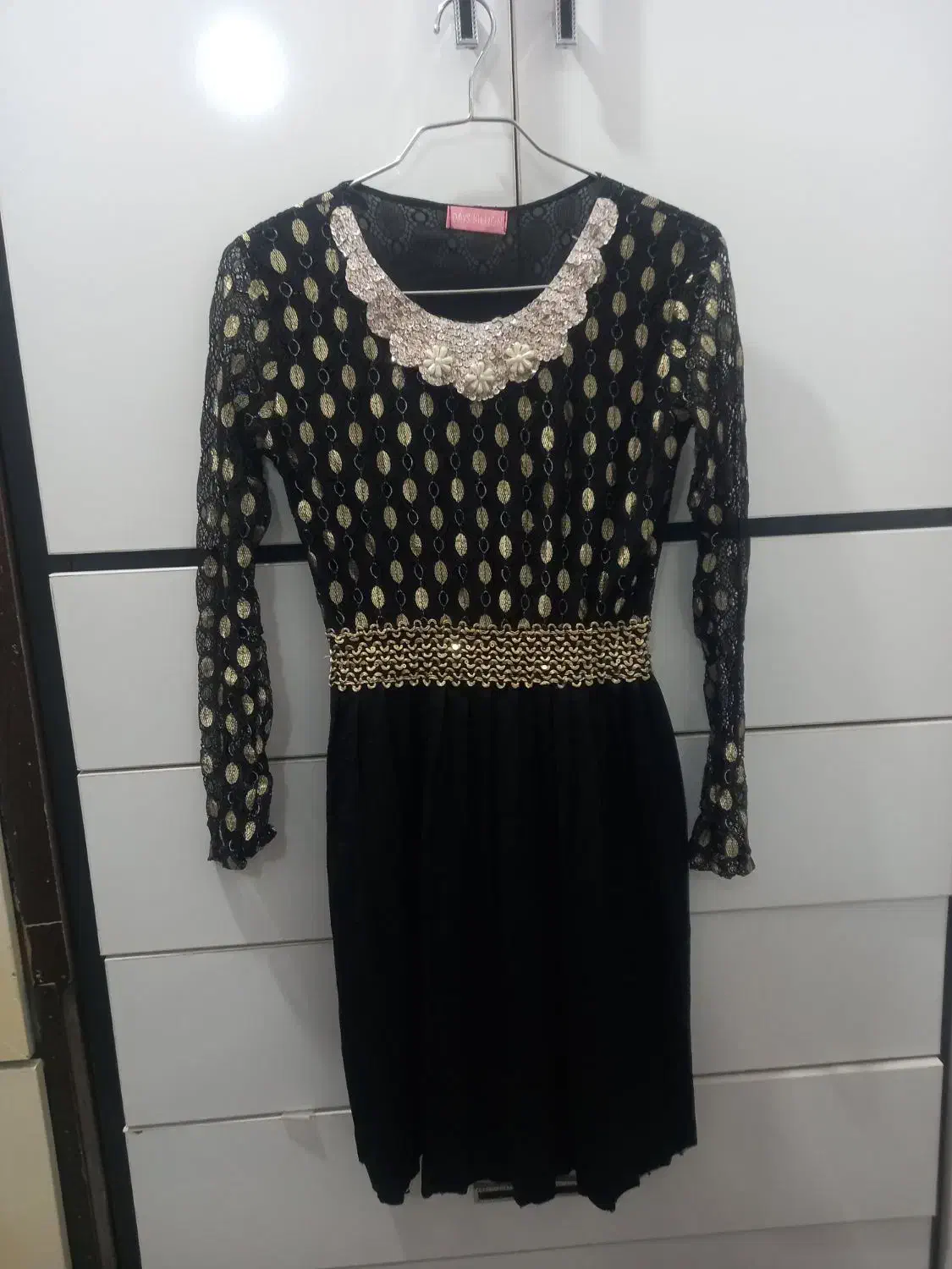 لباس مجلسی|لباس|ایلام, |دیوار