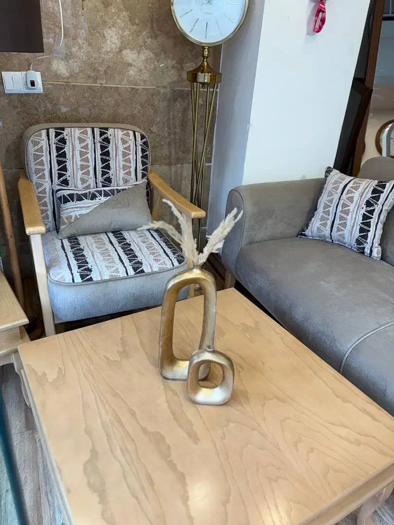 جمع و جور مبل کمجا ۷نفره|مبلمان خانگی و میز عسلی|رشت, چله خانه|دیوار