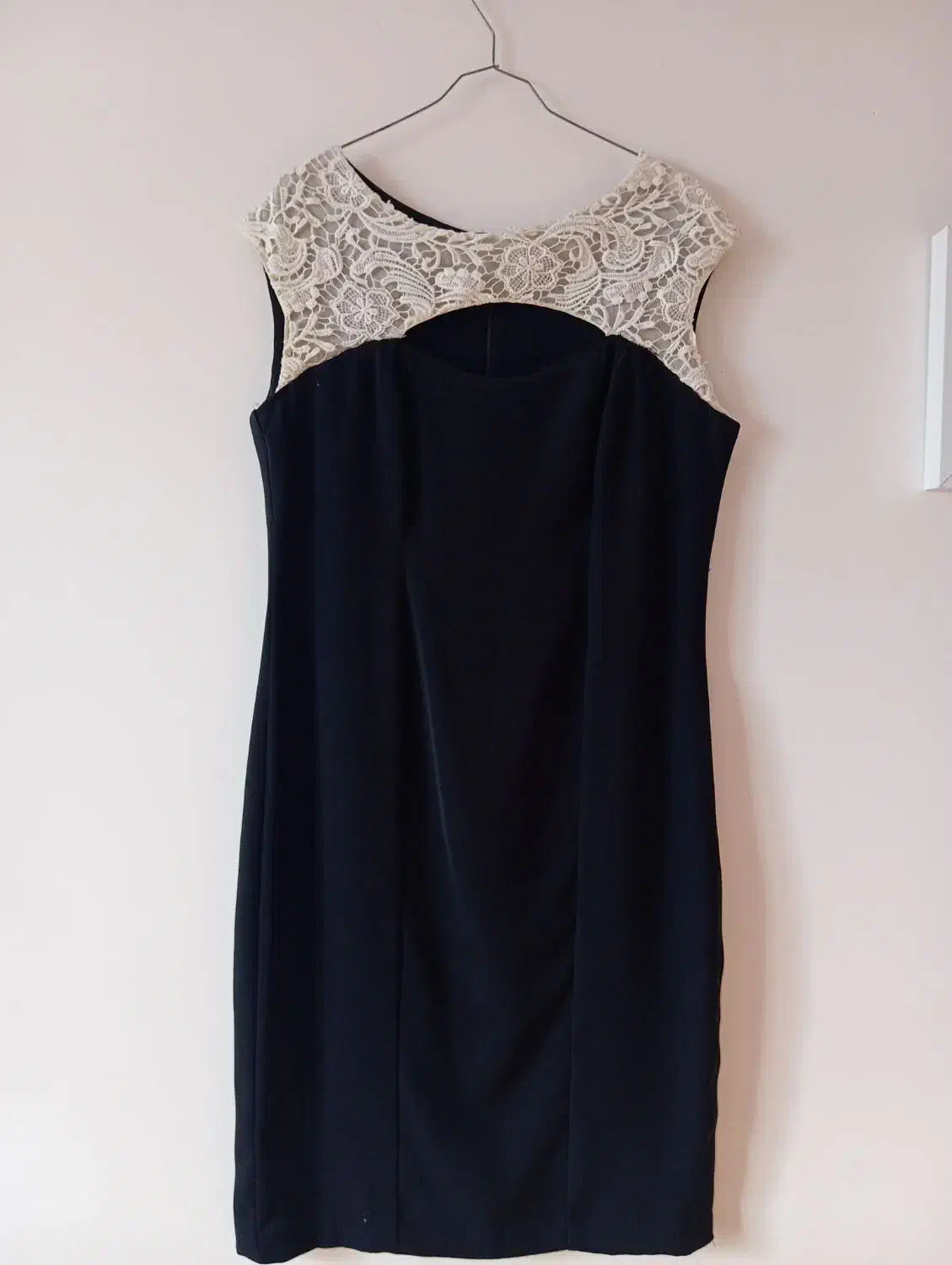 لباس مجلسی|لباس|مینودشت, |دیوار