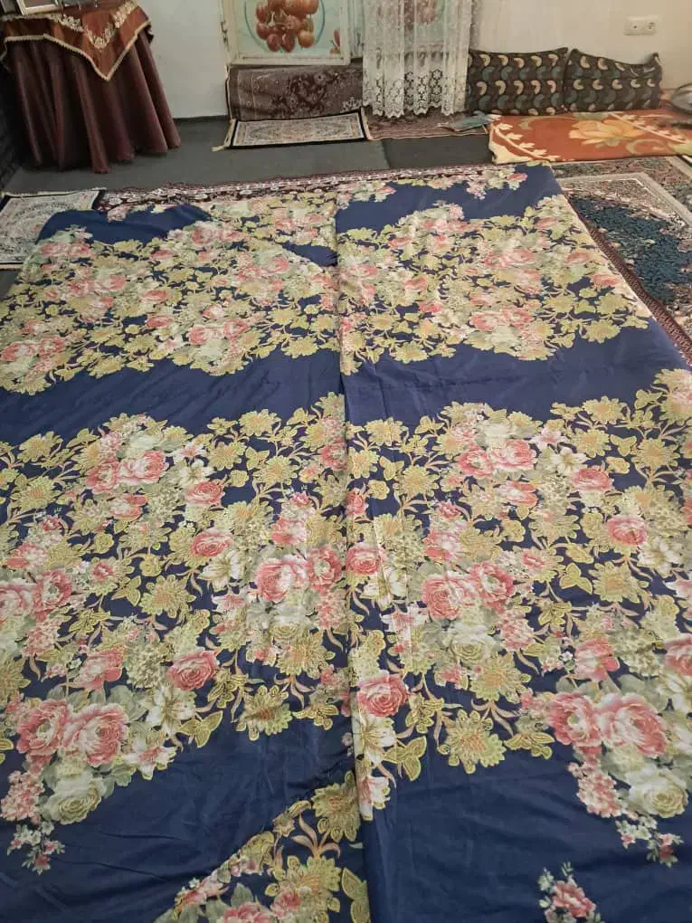 لحاف کرسی 4×4 نو  با ملحفه|رختخواب، بالش، پتو|شازند, |دیوار