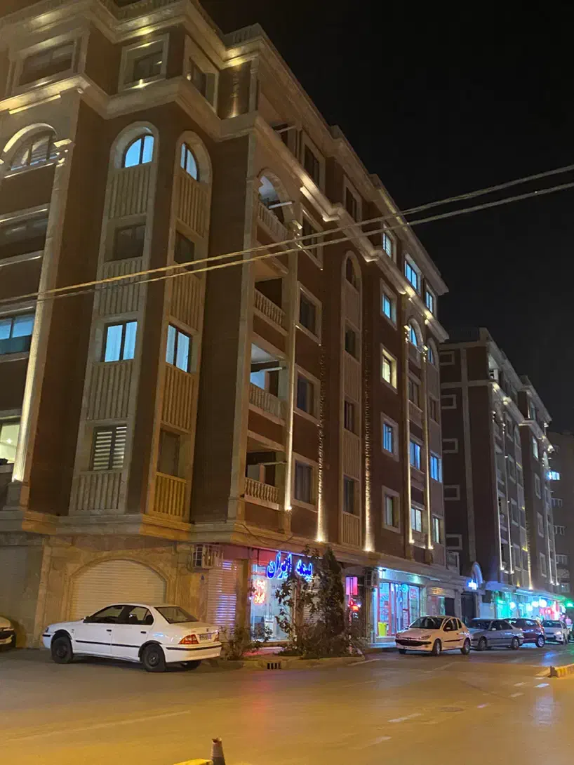 اجاره مغازه ۲۵ متری رباط سوم ( خیابان روحانی )|اجارهٔ مغازه و غرفه|اصفهان, مهدی آباد|دیوار