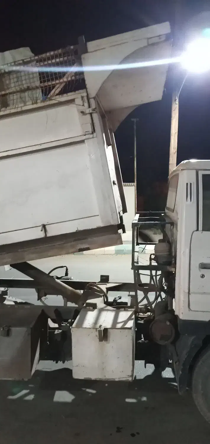 سلام فروش یک عدد ماشین نیسان زداف|خودرو سواری و وانت|کرمان, |دیوار