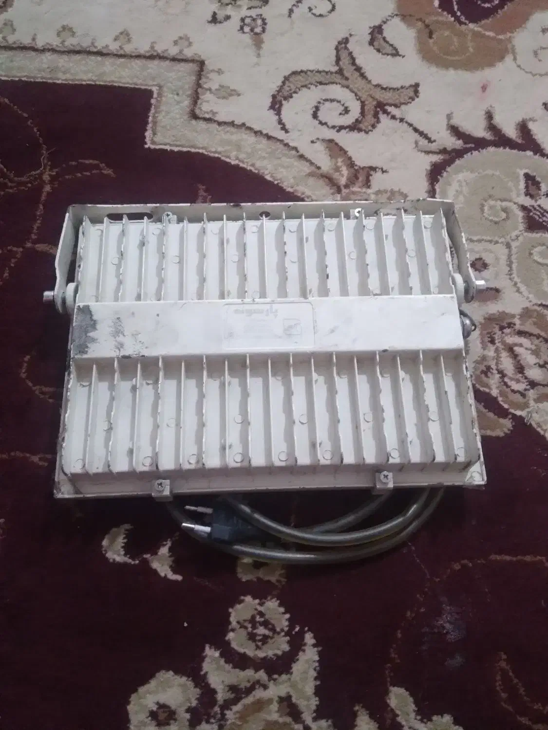 پروژکتور|تلویزیون و پروژکتور|جلین, |دیوار