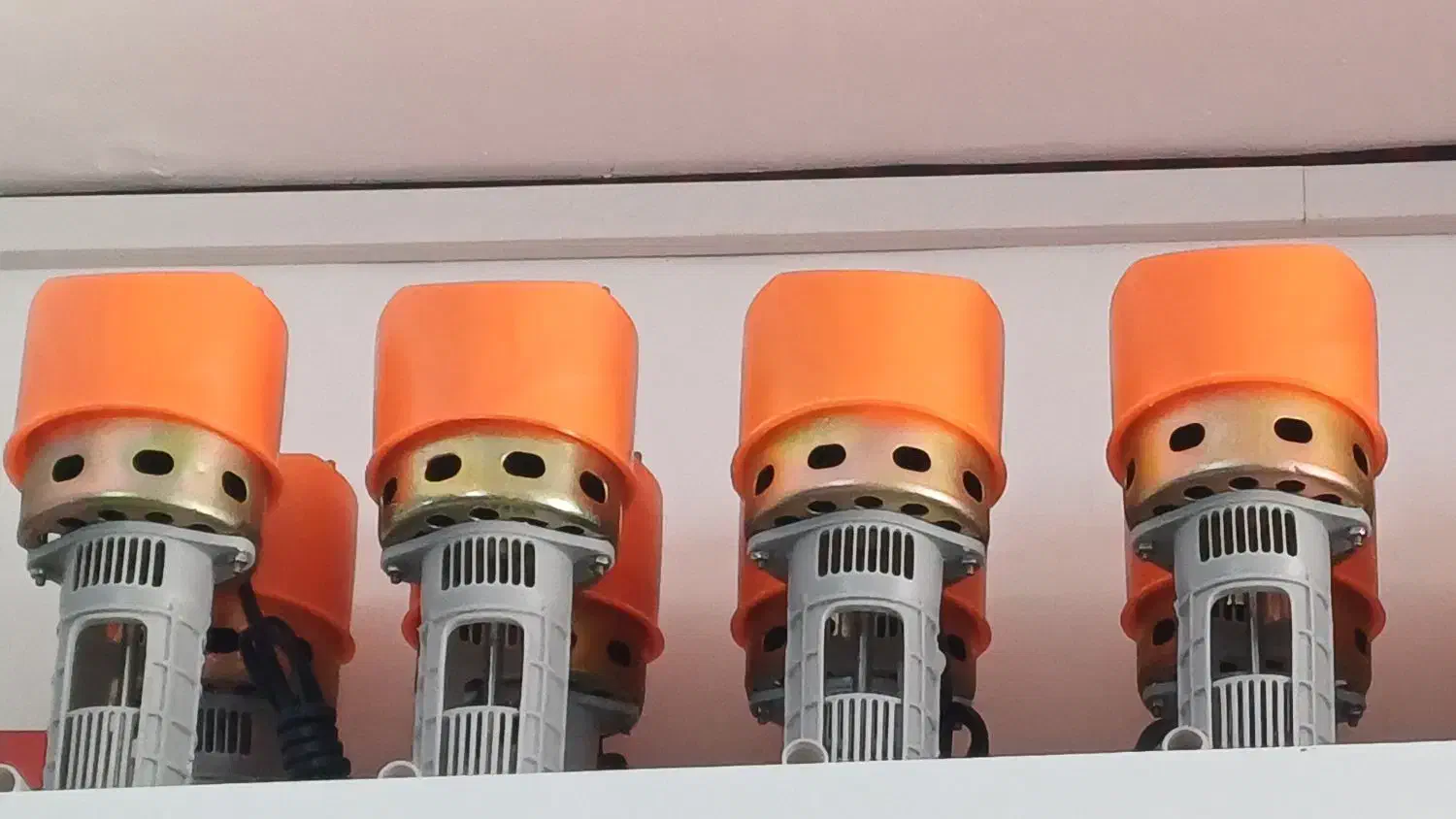 برقکار وعیب یابی ساختمان وسرویسکارونصب کولر|خدمات پیشه و مهارت|شاهرود, |دیوار