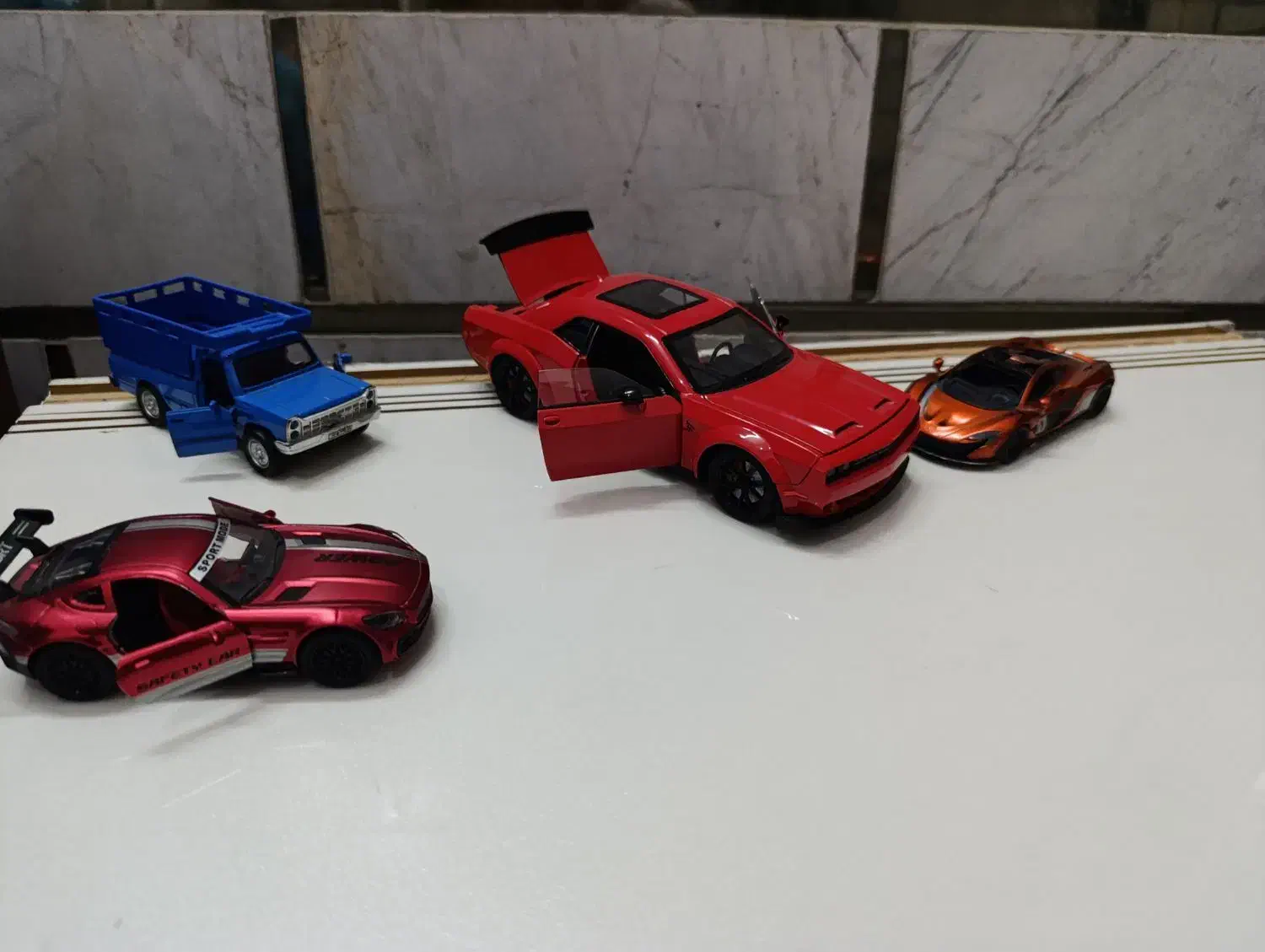 ماشین.فلزی ماکت ماشین|اسباب‌‌بازی|کاشان, راوند|دیوار