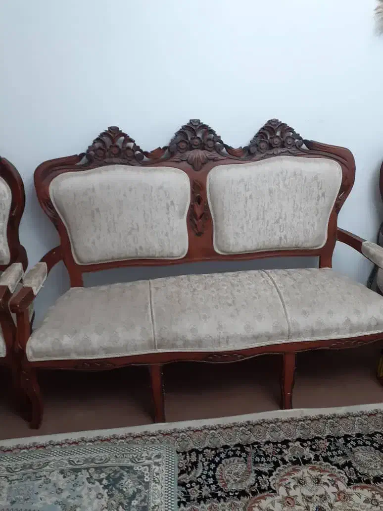 مبل سلطنتی 9نفره|مبلمان خانگی و میز عسلی|شیراز, احمدآباد|دیوار
