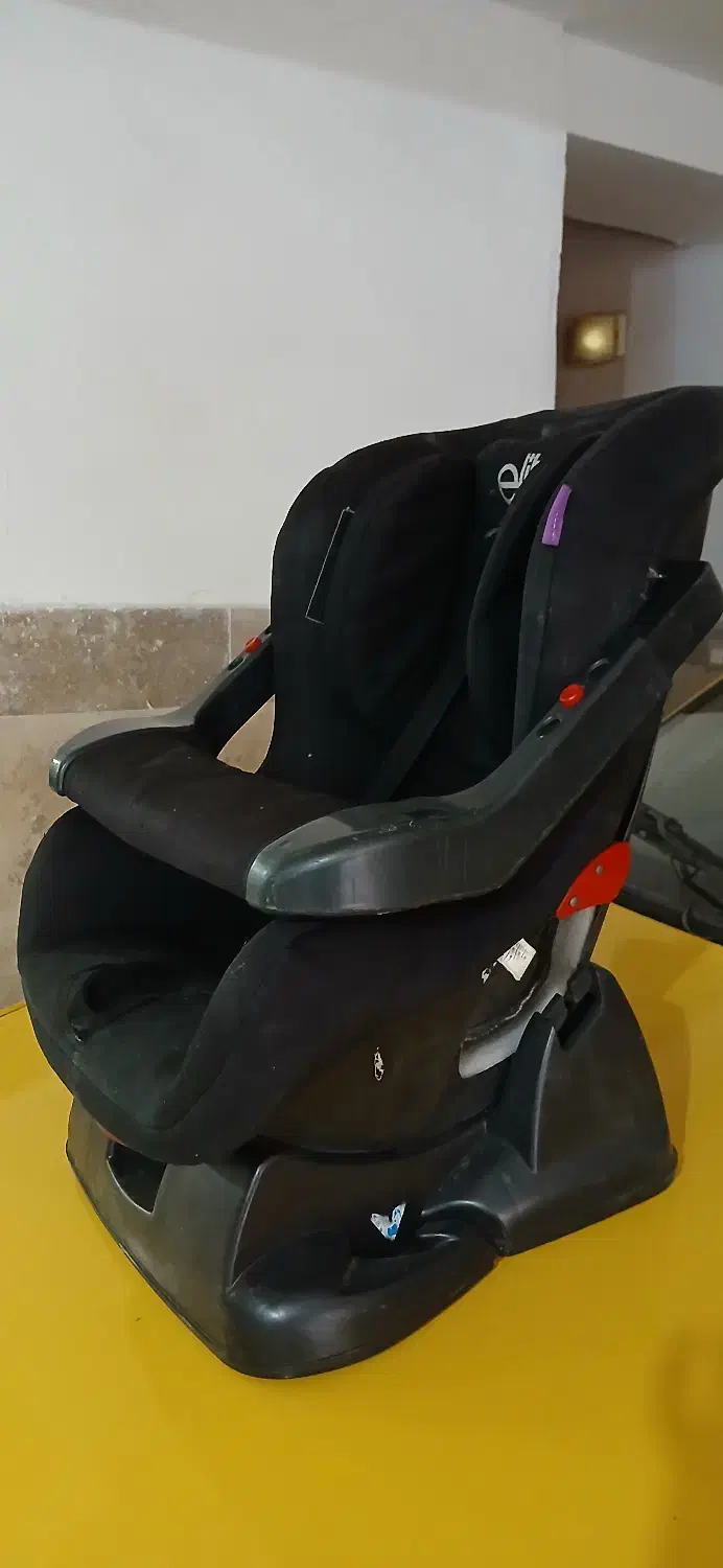 صندلی کودک ماشین|تخت و صندلی بچه|شهریار, شهرک شاهد|دیوار