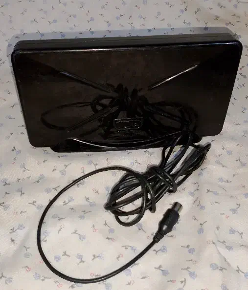 آنتن|پخش‌کننده DVD و ویدیو|پرند, فاز ۵|دیوار