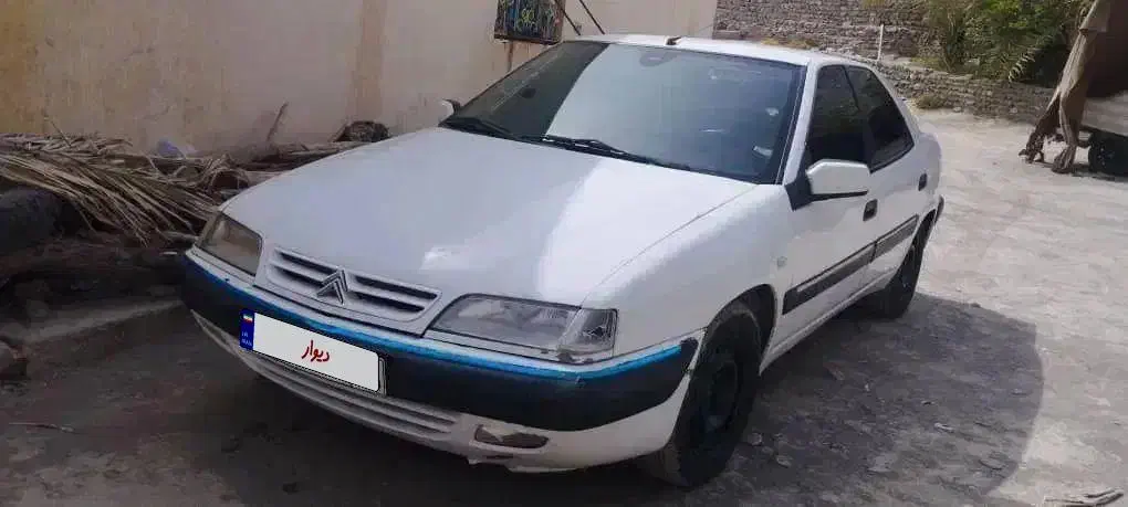 زانتیا سفید|خودرو سواری و وانت|سراوان, |دیوار