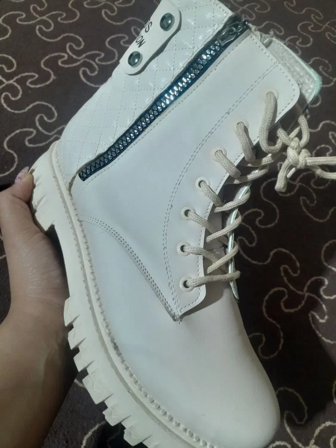 نیم بوت کرم استخونی نوعه نو|کیف، کفش، کمربند|نسیم‌شهر, |دیوار