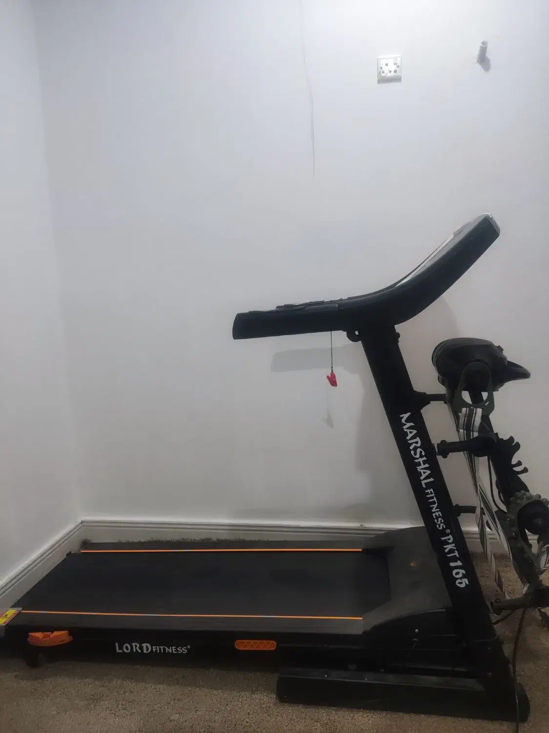 تردمیل در حد نو سالم|تجهیزات ورزشی|امیدیه, |دیوار