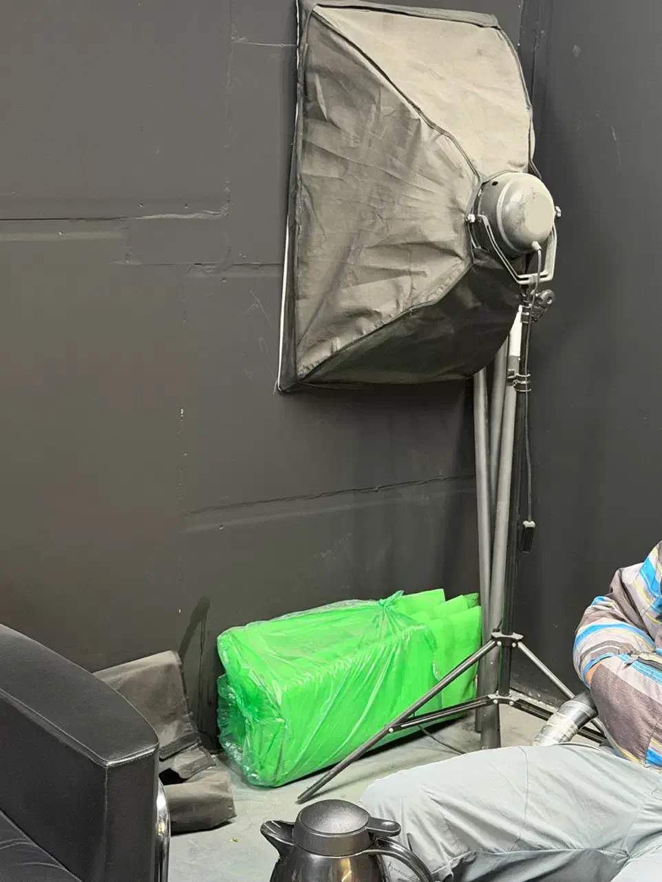 پرده سبز|دوربین عکاسی و فیلم‌برداری|تهران, گلستان (شهرک راه آهن)|دیوار