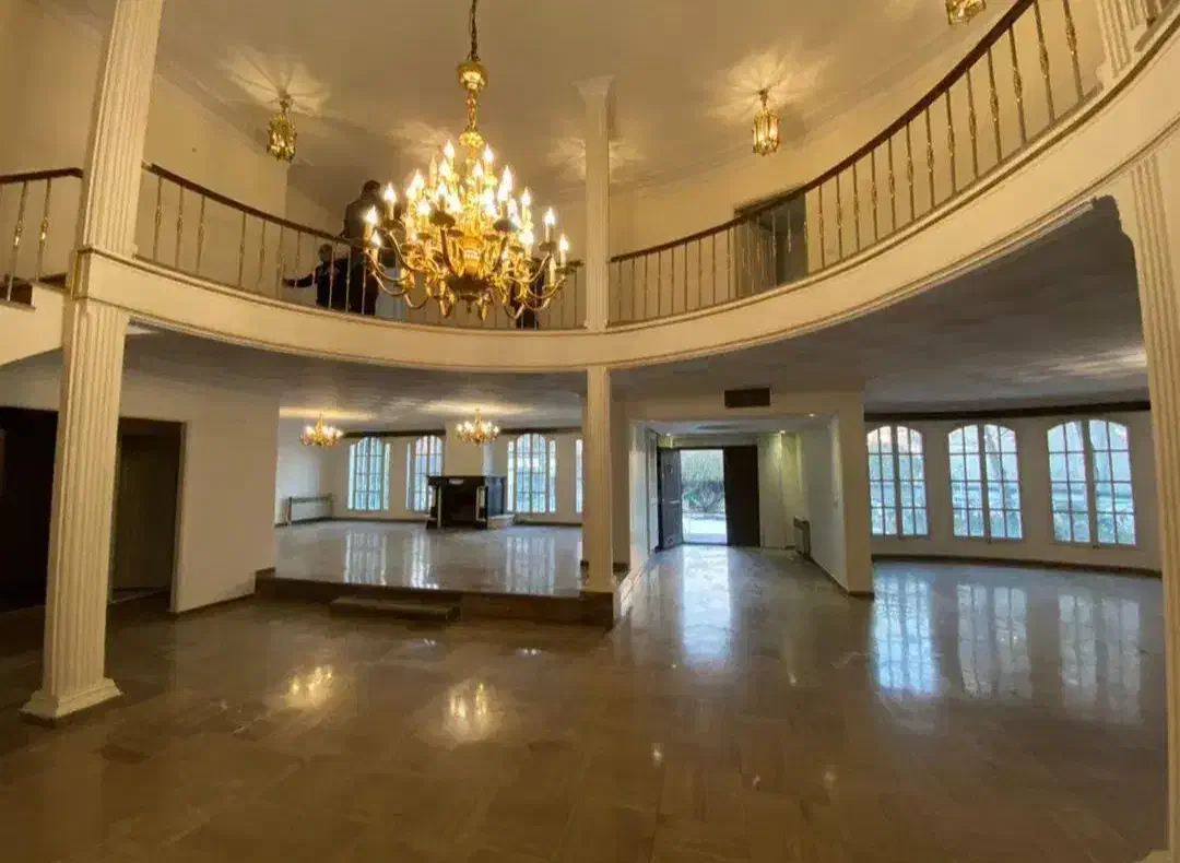 1000متر ویلایی لاکچری*500متر بنا تریبلکس*|اجارهٔ خانه و ویلا|کرج, عظیمیه|دیوار